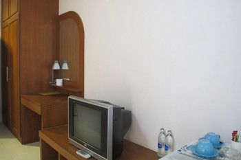 Hotel Somjai House Si Racha Esterno foto